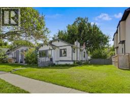 121 10 Avenue NE - photo 1