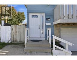 203 Penbrooke Close SE - photo 3