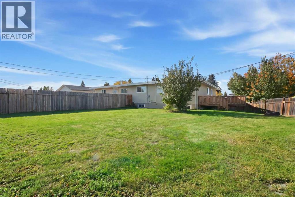 203 Penbrooke Close SE - 39