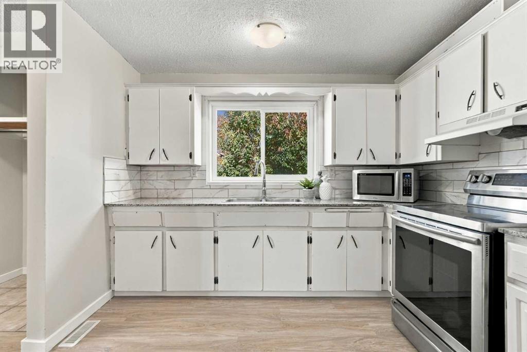203 Penbrooke Close SE - Image 12