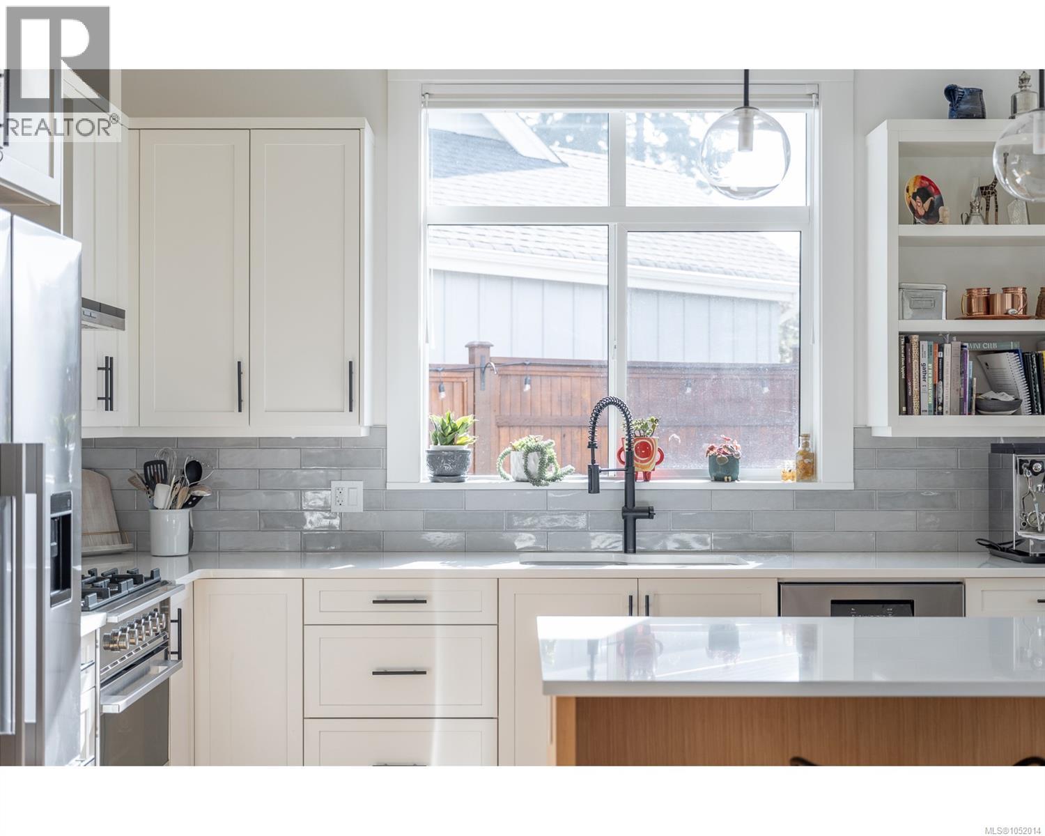 #18 846 ACKERMAN Rd - Image 13