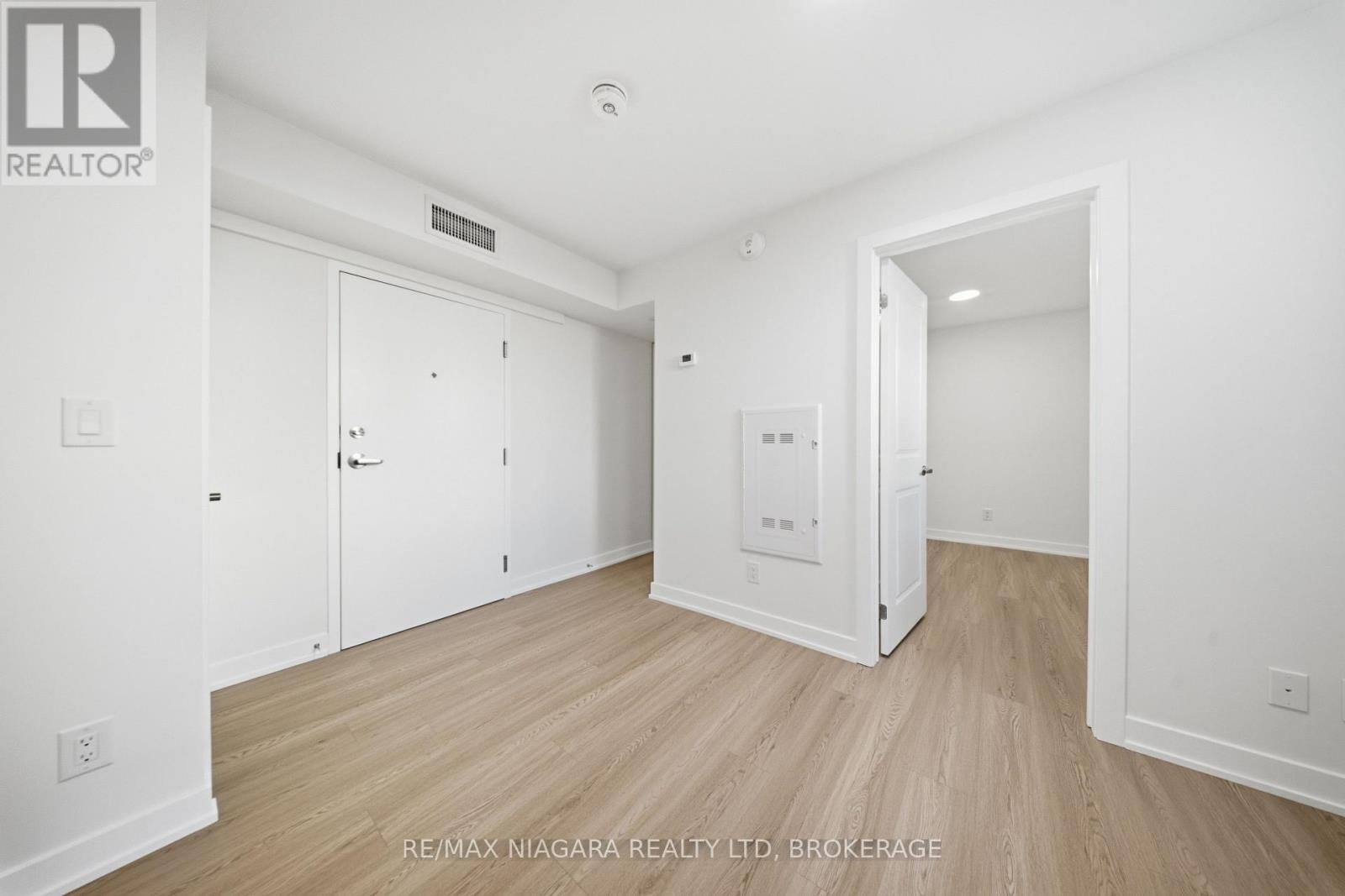 B01 - 140 CHURCH STREET, St. Catharines (Downtown) — photo 12