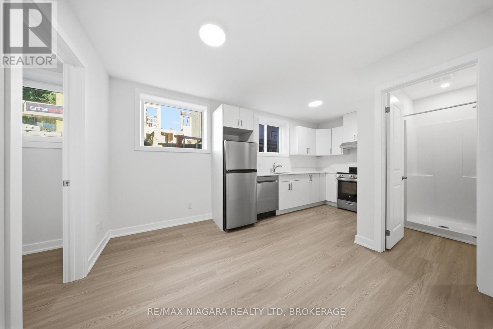 B02 - 140 CHURCH STREET, St. Catharines (Downtown)