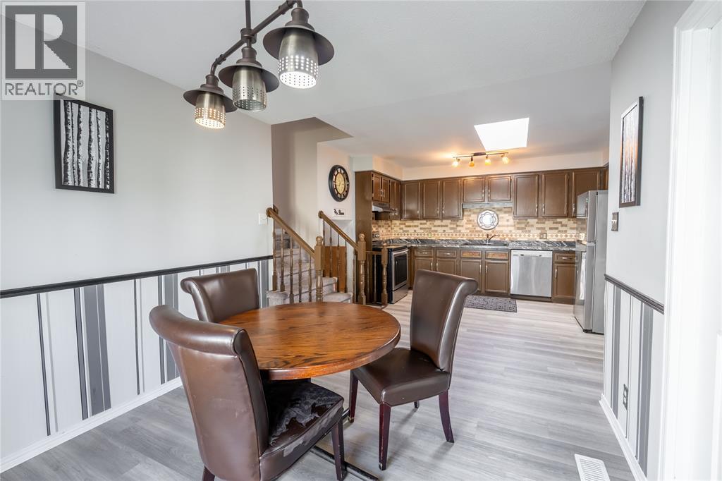 1279 THISTLEDOWN AVENUE, Sarnia — photo 11