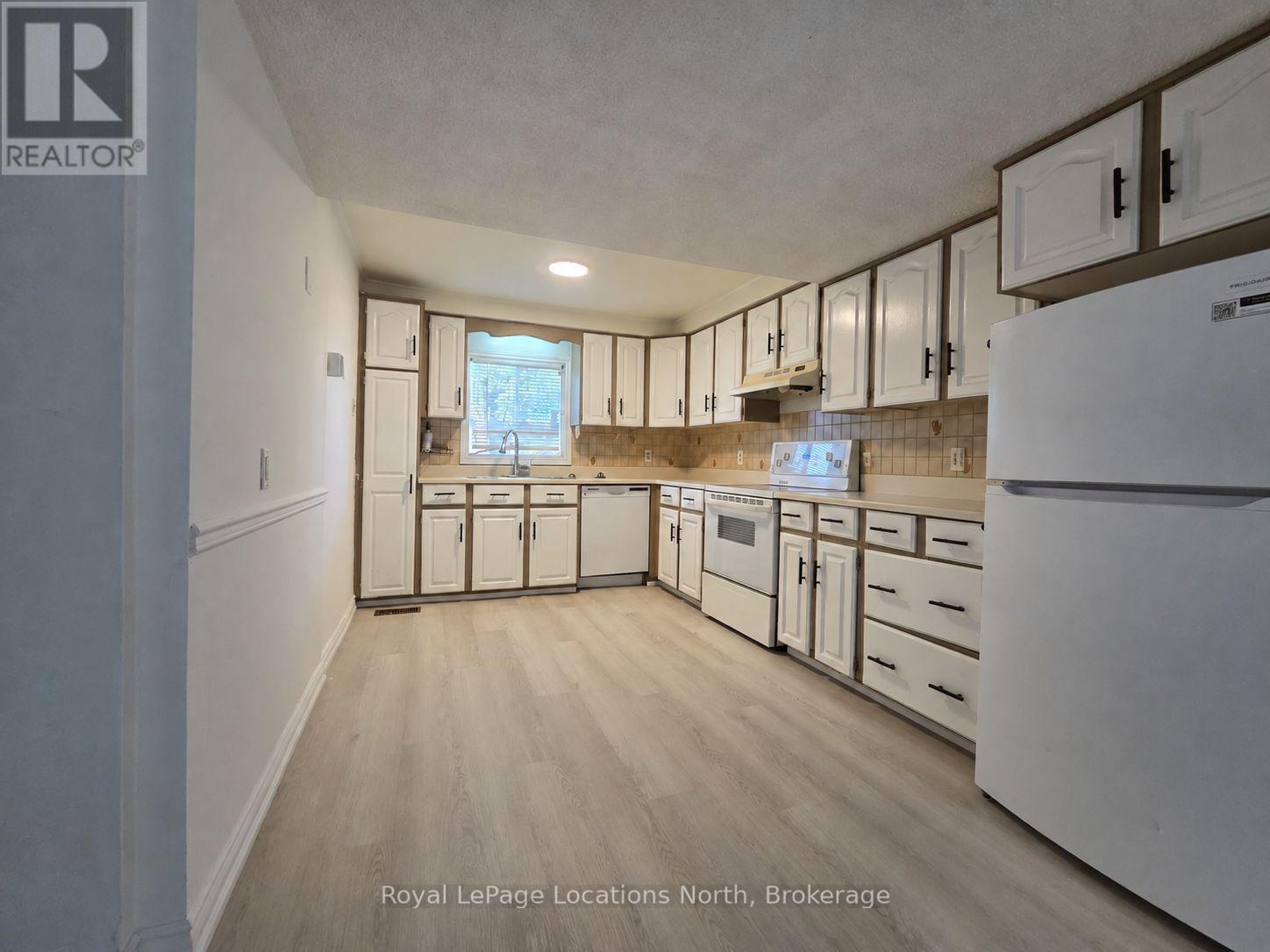 A - 485 BIRCH STREET, Collingwood — photo 4