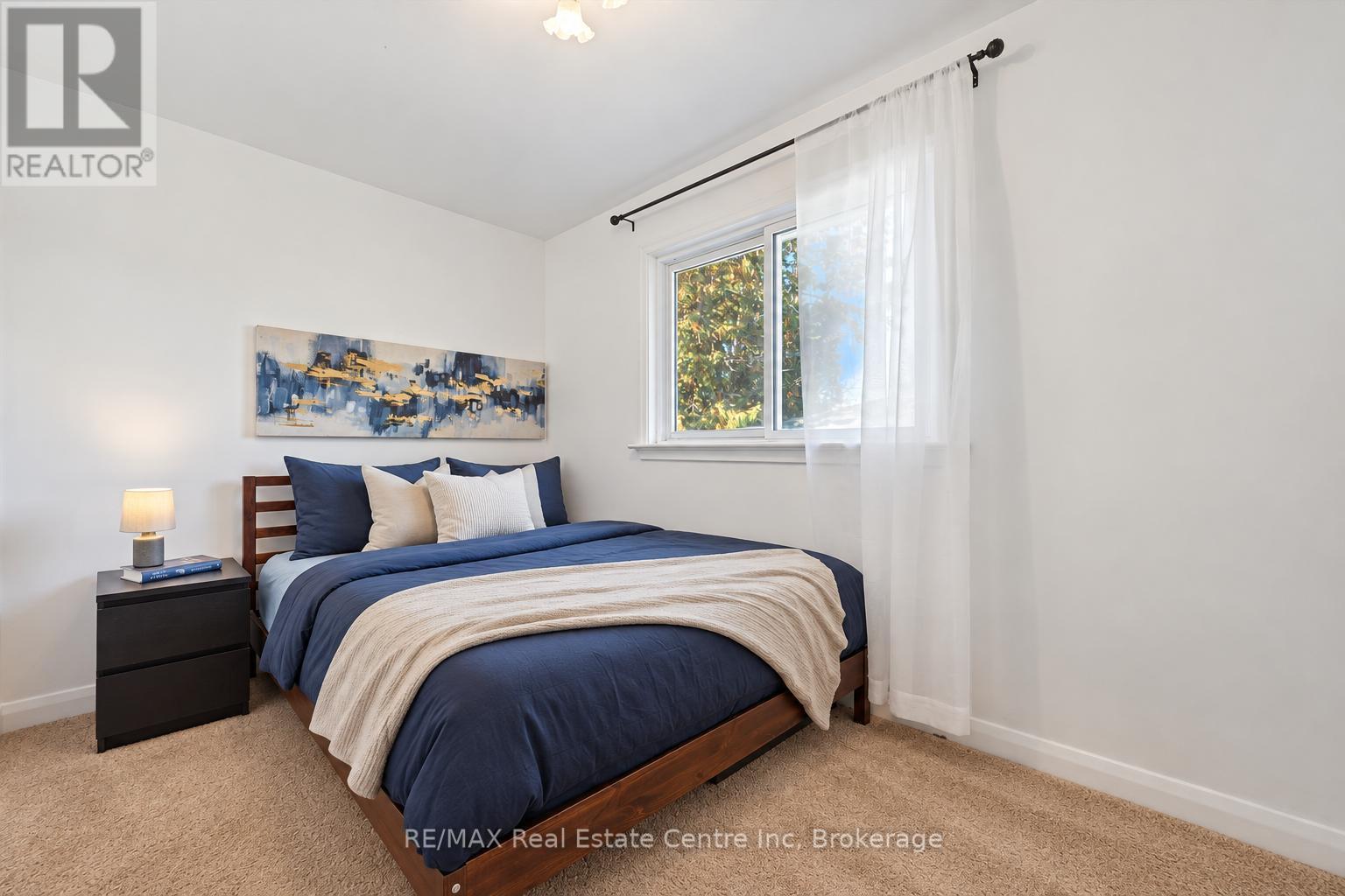 41 PRINCE CHARLES STREET, Halton Hills (Georgetown) — photo 11