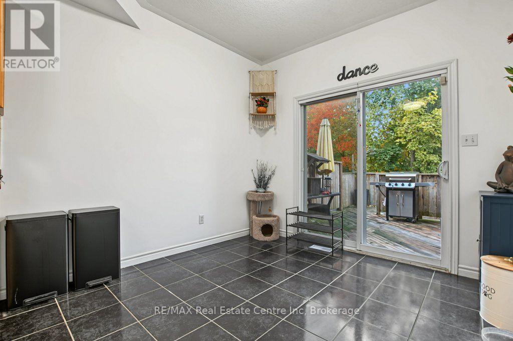 978 EDINBURGH ROAD S, Guelph (Kortright West) — photo 11