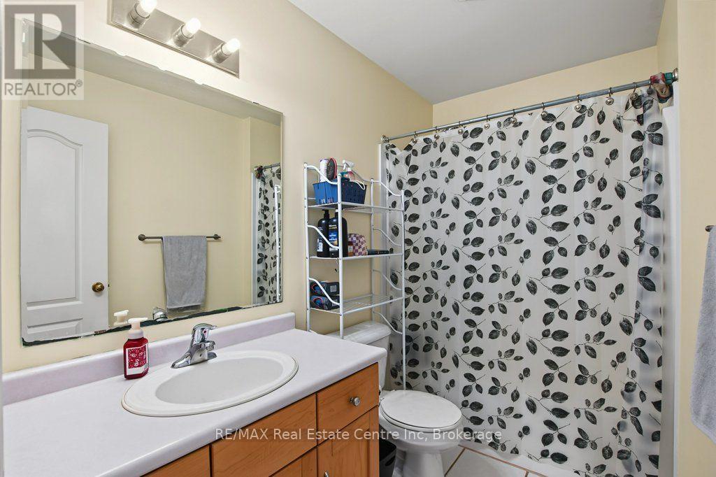 978 EDINBURGH ROAD S - 17