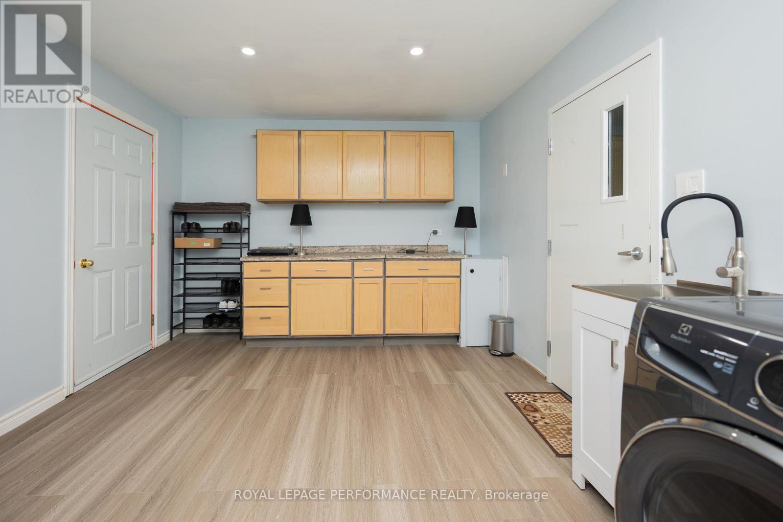 6217 KAREN DRIVE - 31