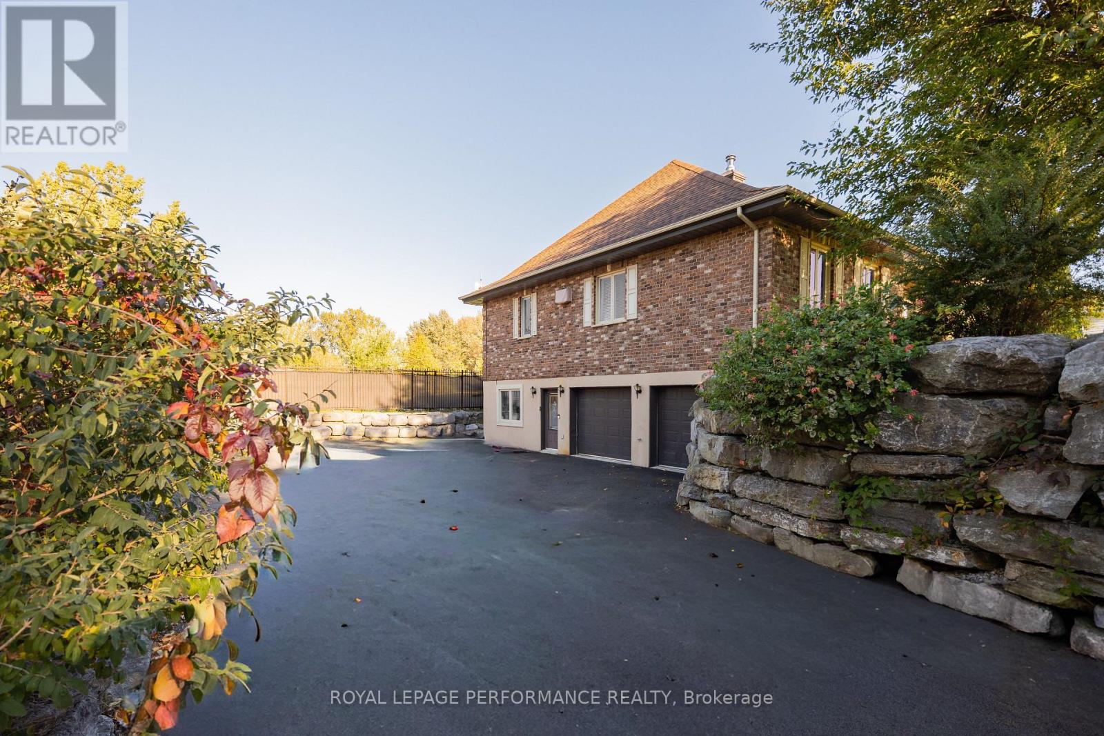 6217 KAREN DRIVE - 42