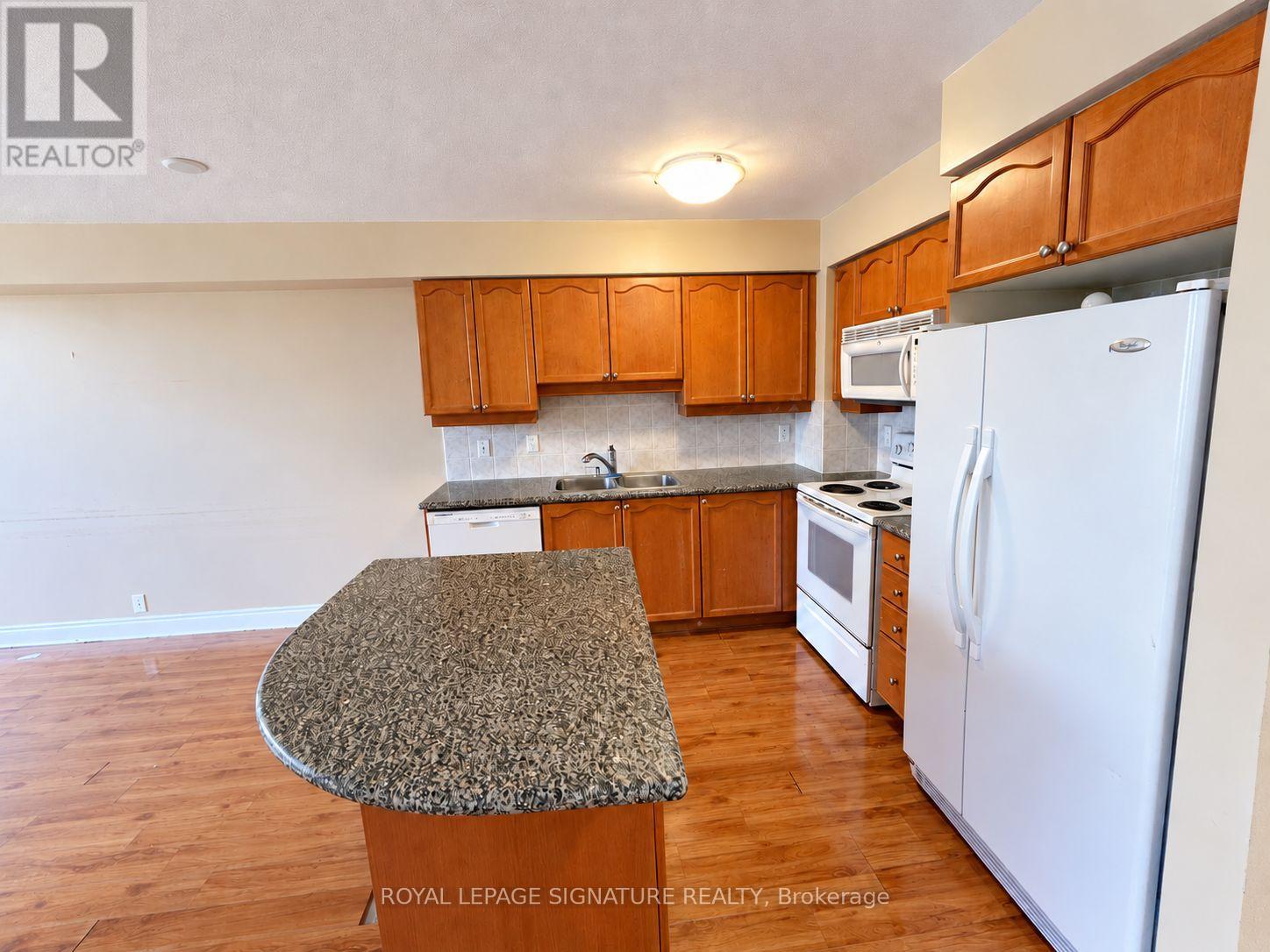 80 Harrison Garden Boulevard — photo 12