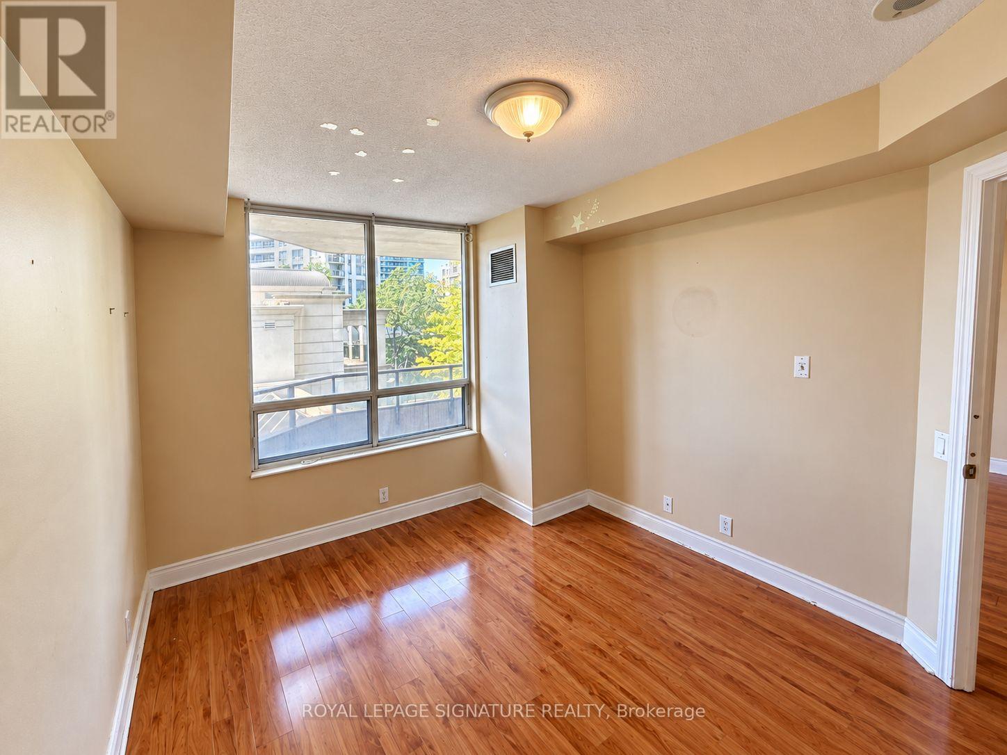 80 Harrison Garden Boulevard — photo 18