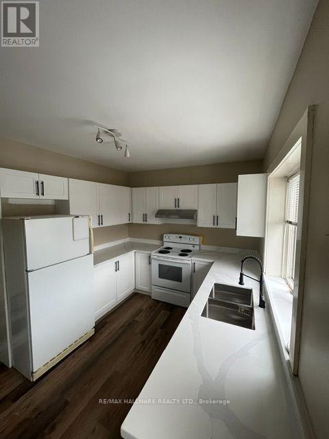 6 Prust Avenue — photo 8