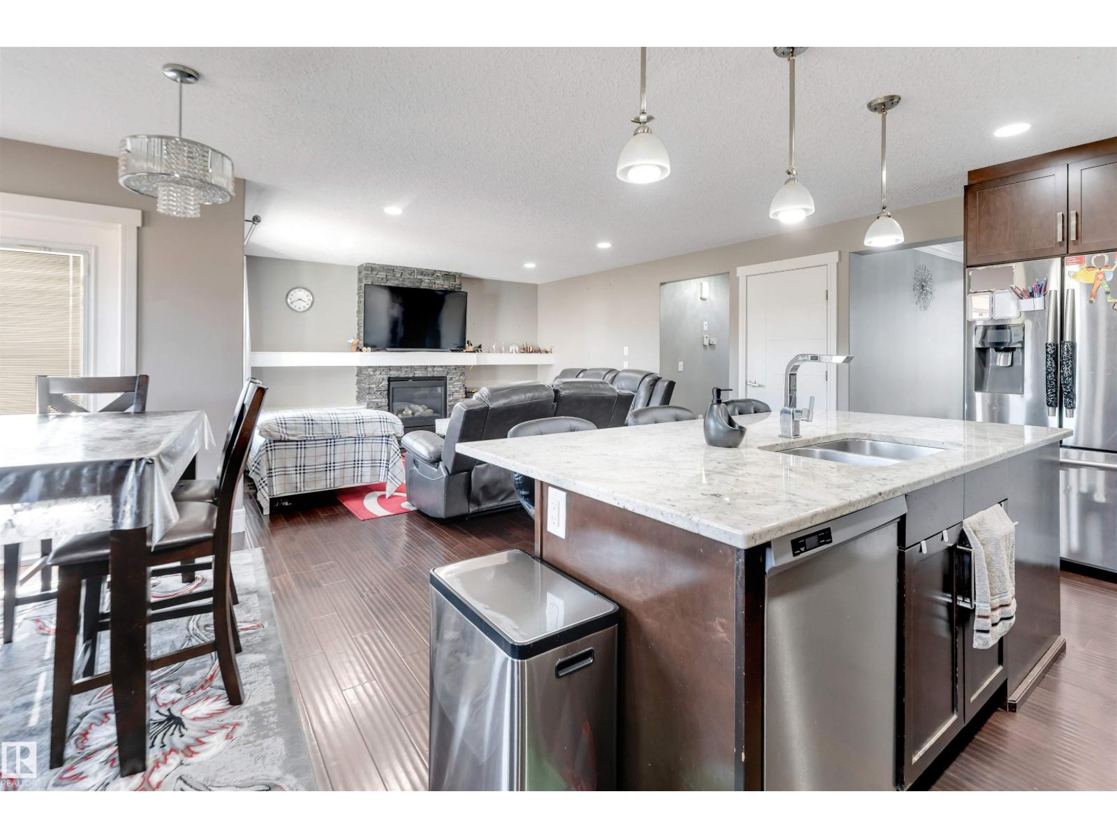 707 40 Avenue NW, Maple Crest — photo 22 of 30: Property photo
