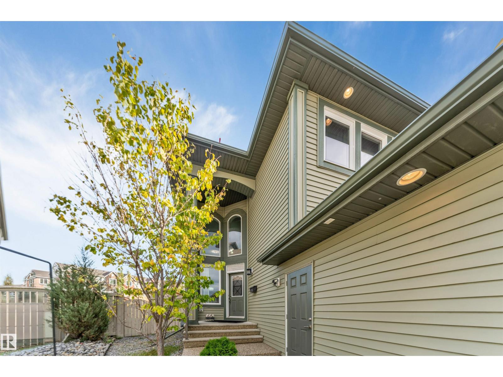 707 40 AV NW - 3