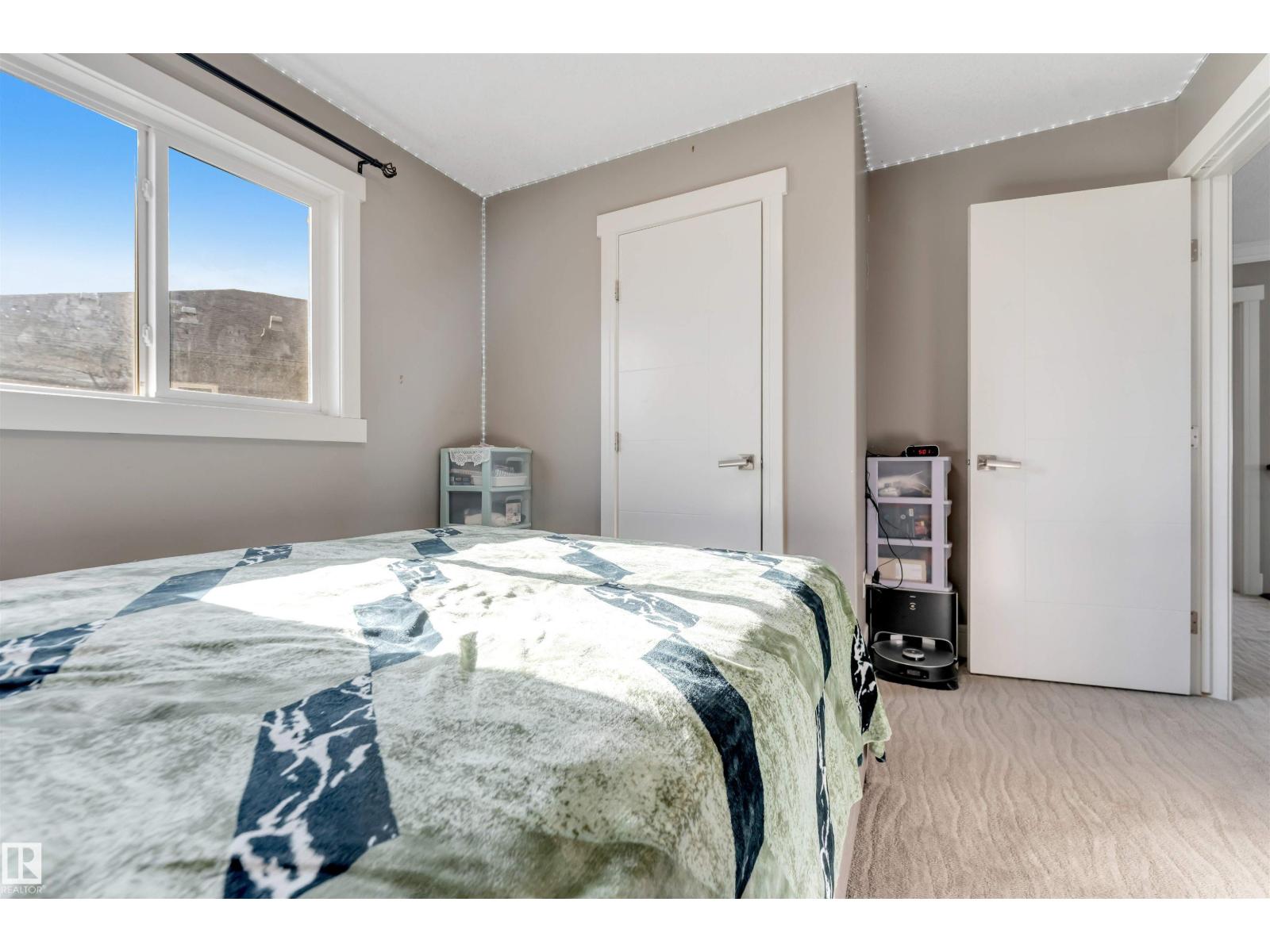 707 40 AV NW - Image 38