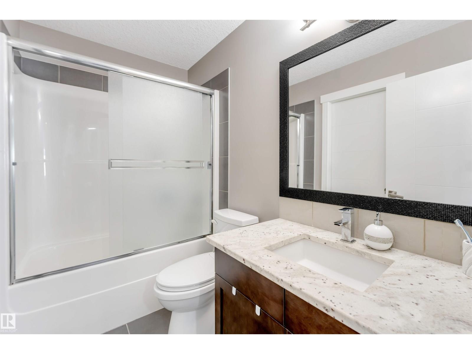 707 40 AV NW - 44