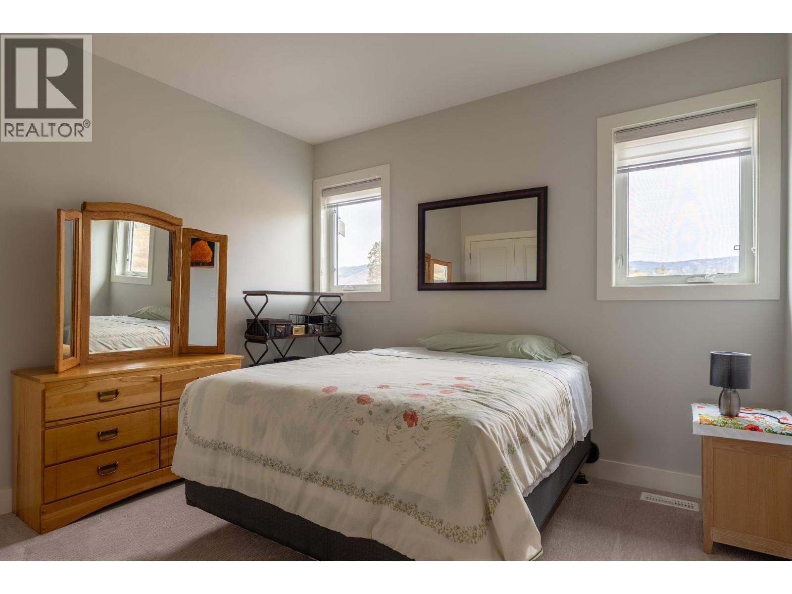 3369 Hawks Crescent - 14