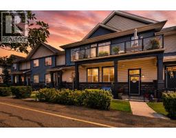 235 Mckenzie Towne Link SE - photo 2