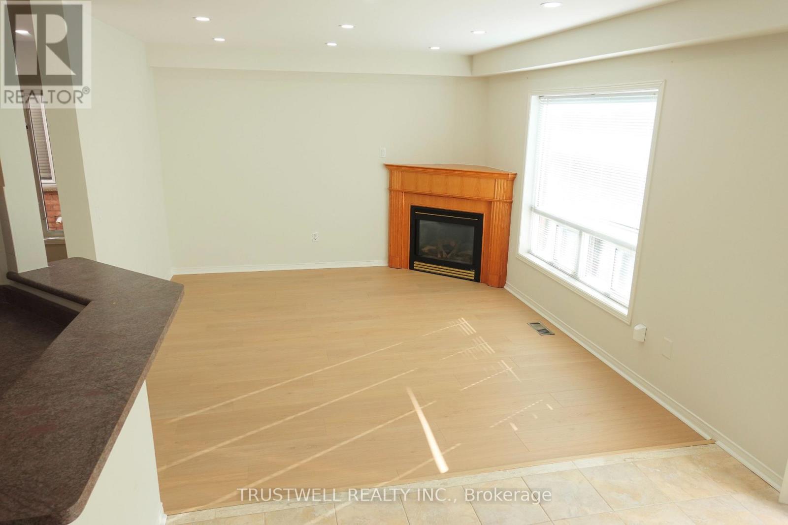 111 MILLCLIFF CIRCLE - 16