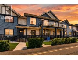 235 Mckenzie Towne Link SE - photo 1