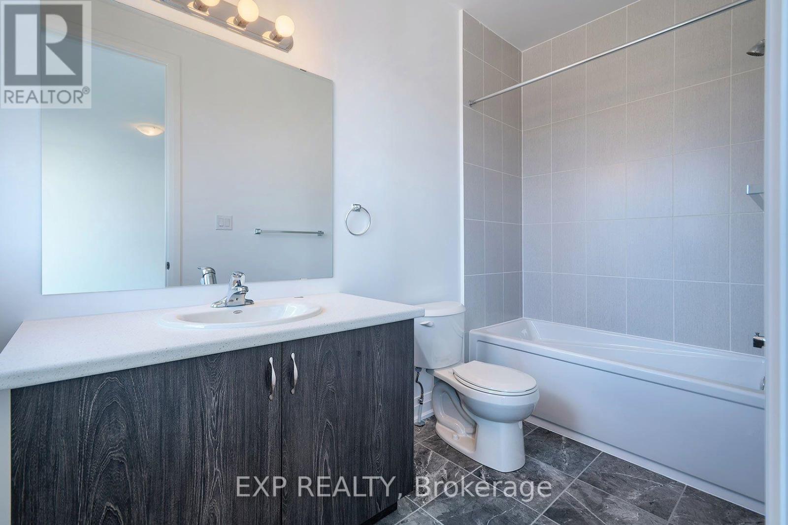 40 Lally Terrace, Barrie, ON photo 29