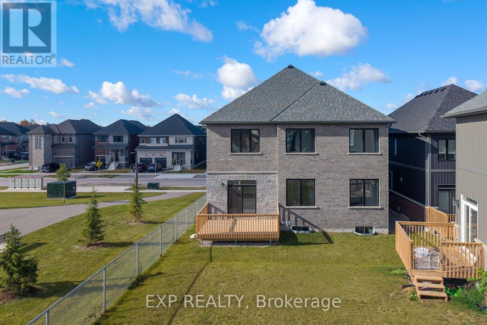 40 Lally Terrace, Barrie, ON photo 48
