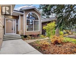 26 Evergreen Terrace SW - photo 3