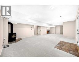 26 Evergreen Terrace SW - photo 37