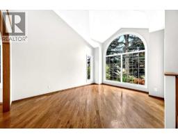 26 Evergreen Terrace SW - photo 5