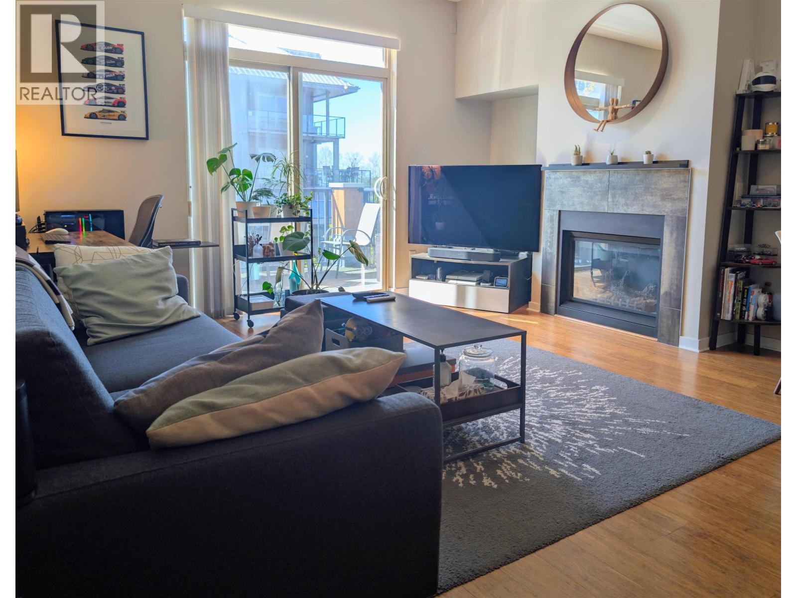 206 6077 LONDON ROAD, Richmond