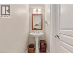 118 Foxridge Drive, Ancaster, ON L9G5B9 Photo 19