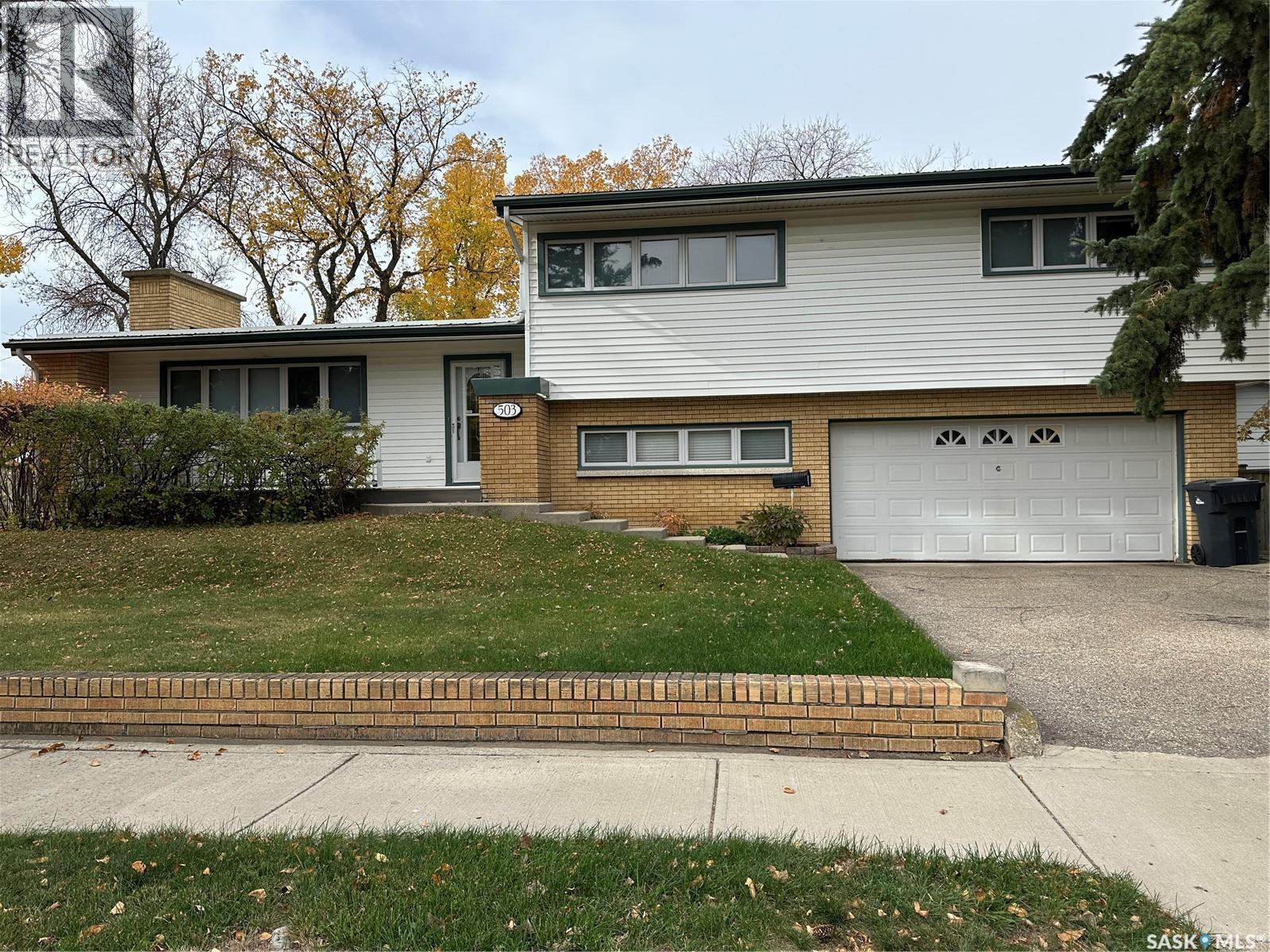 503 9th STREET NE, Weyburn