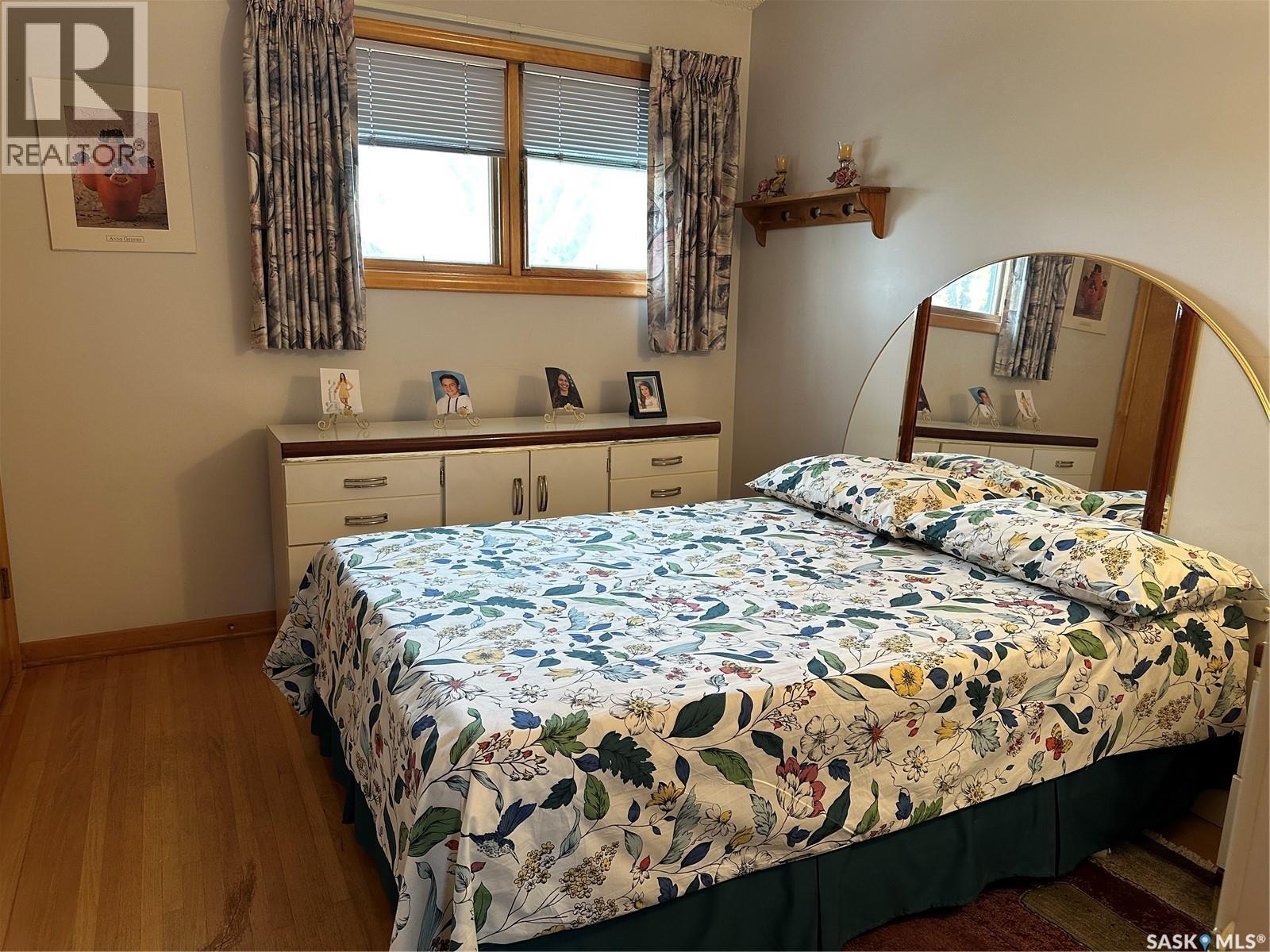 503 9th STREET NE, Weyburn — photo 19