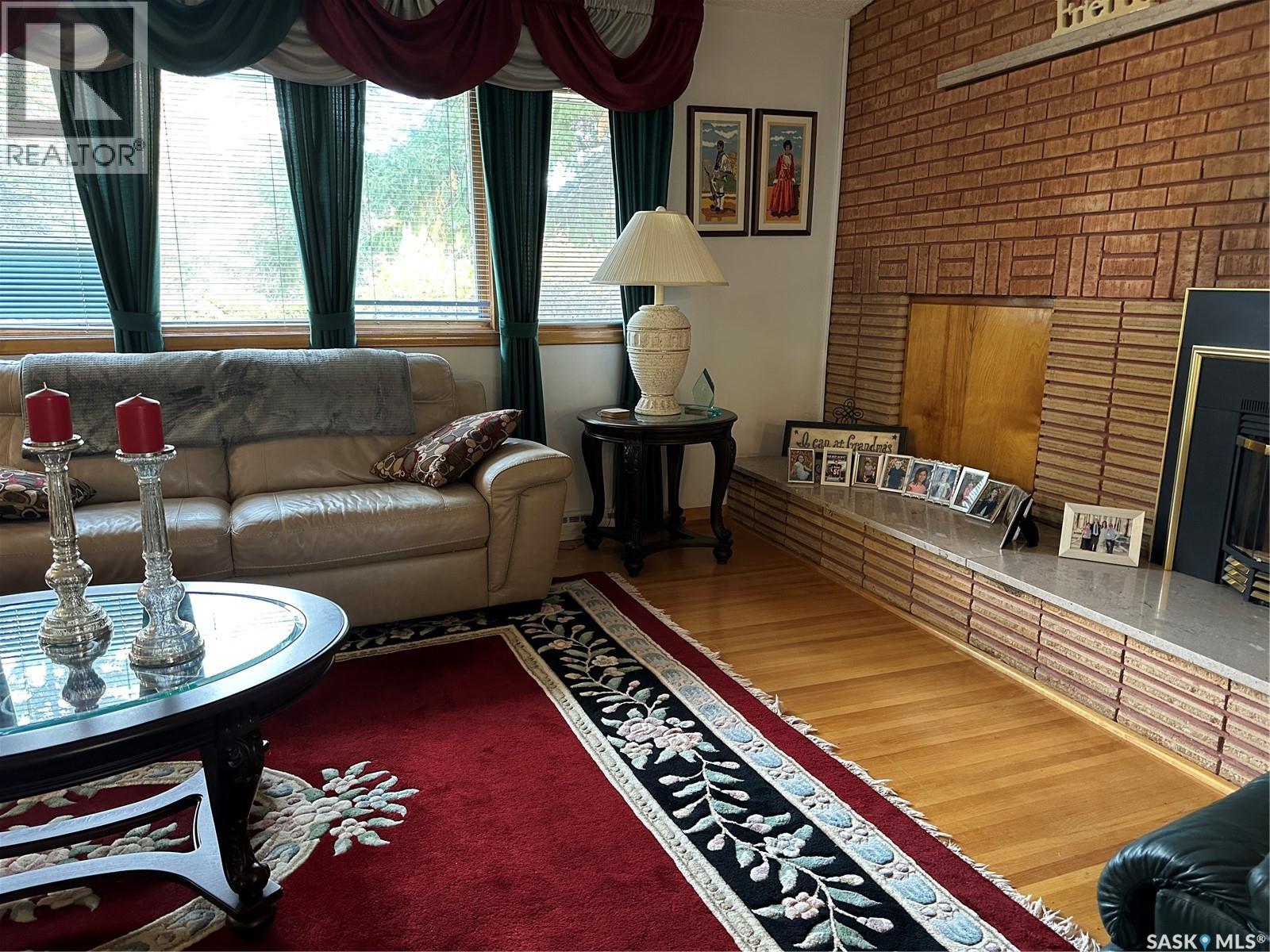503 9th STREET NE - 5