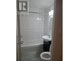 205 - 2202 Weston Road, Toronto, ON M9N1Y3 Photo 6