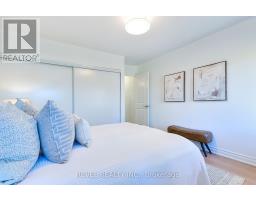 399 Perth Avenue, Toronto, ON M6P3Y5 Photo 14
