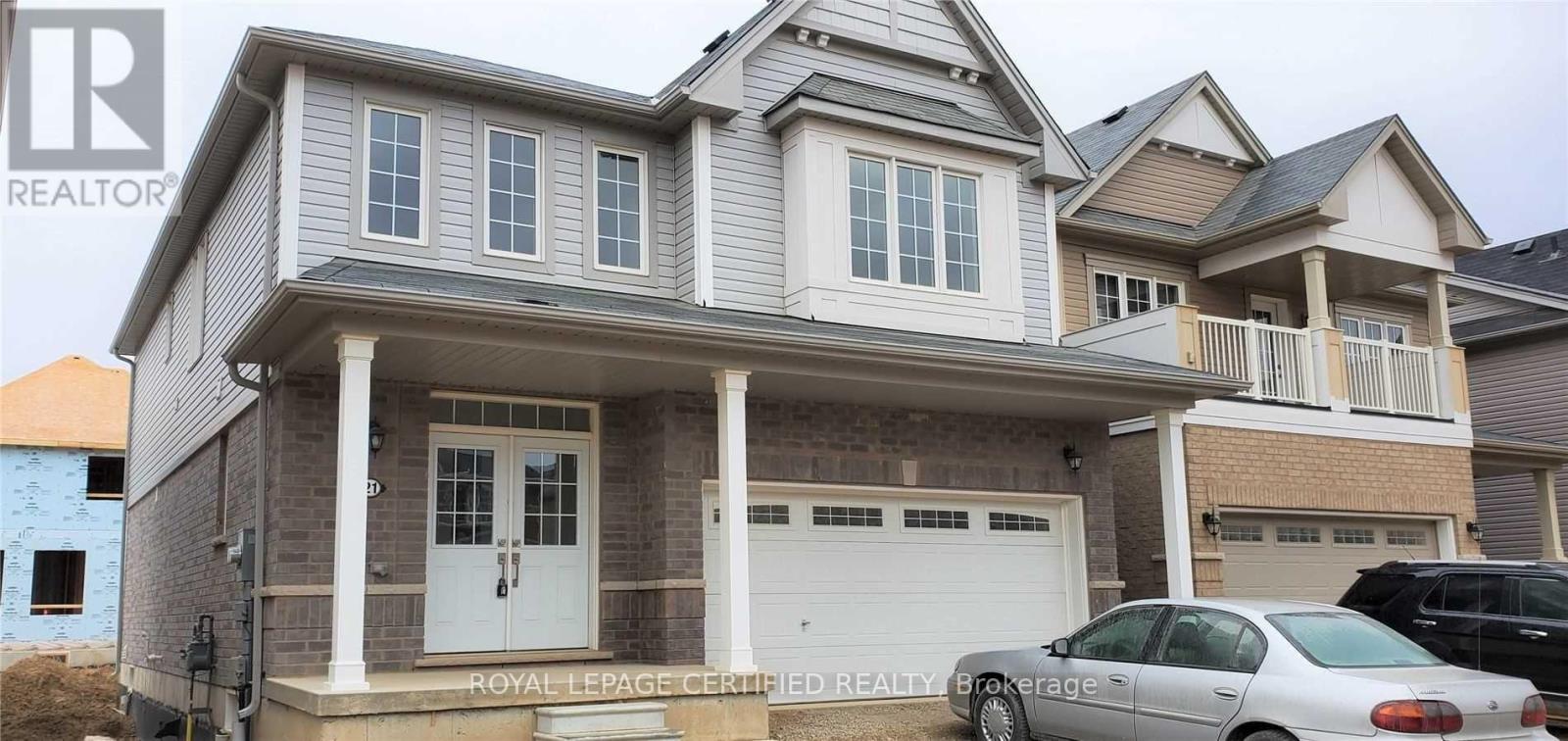 21 Munro Circle, Brantford, ON