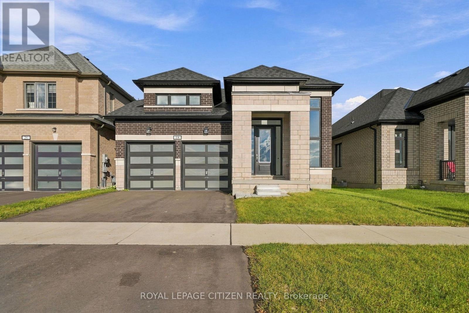 18 MCKAY AVENUE, Kawartha Lakes (Lindsay)