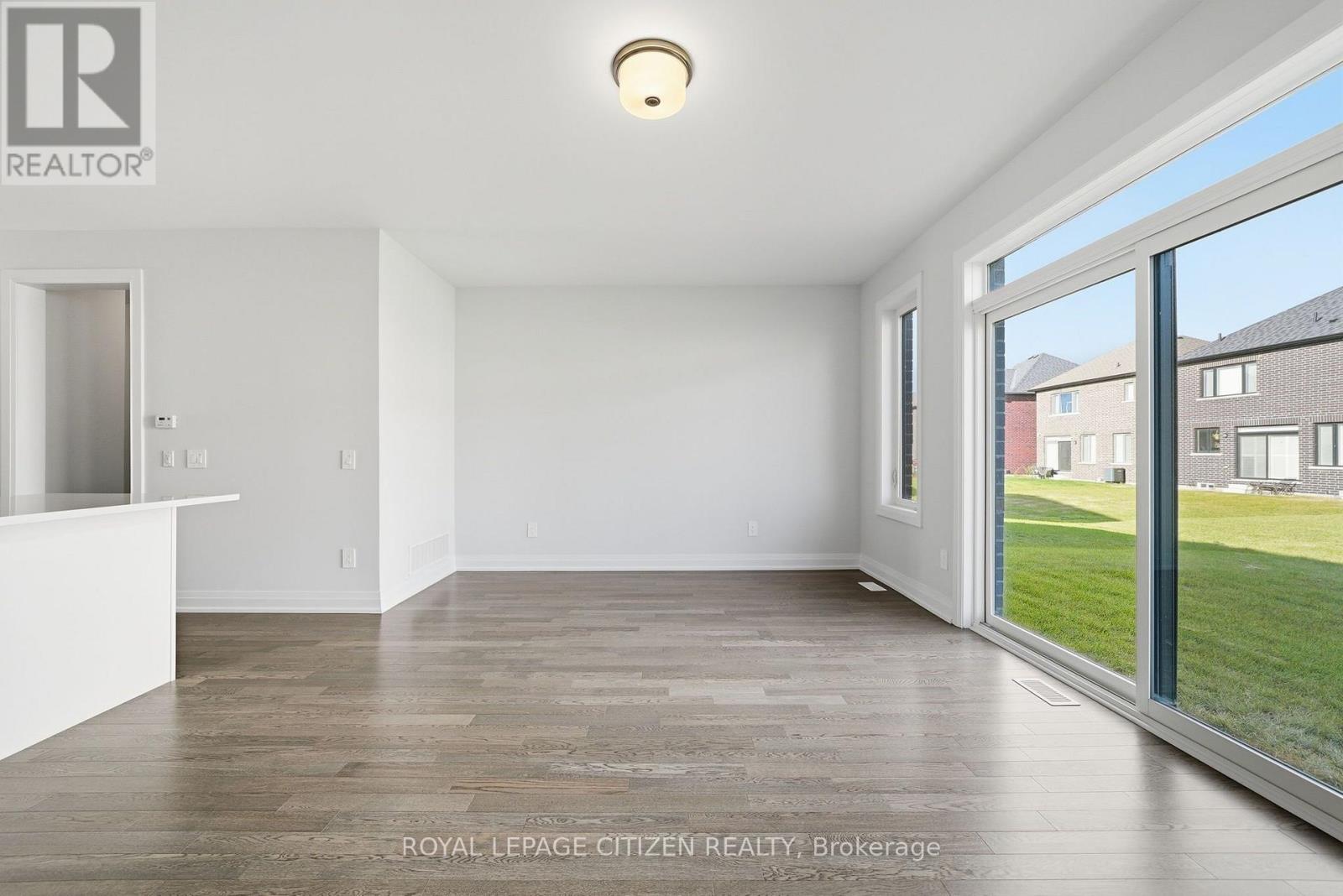 18 MCKAY AVENUE - 18