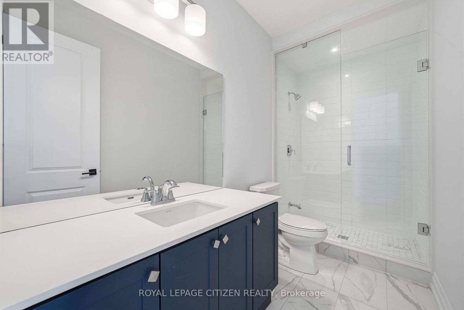18 MCKAY AVENUE - 34