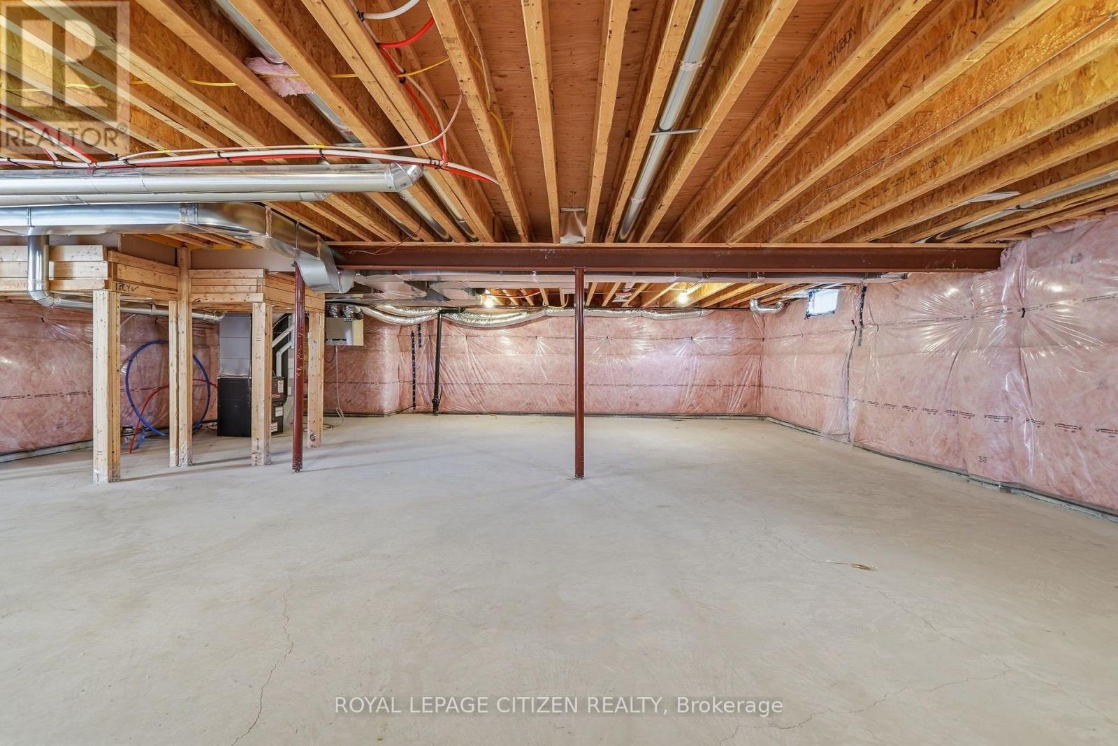 18 MCKAY AVENUE - Image 41