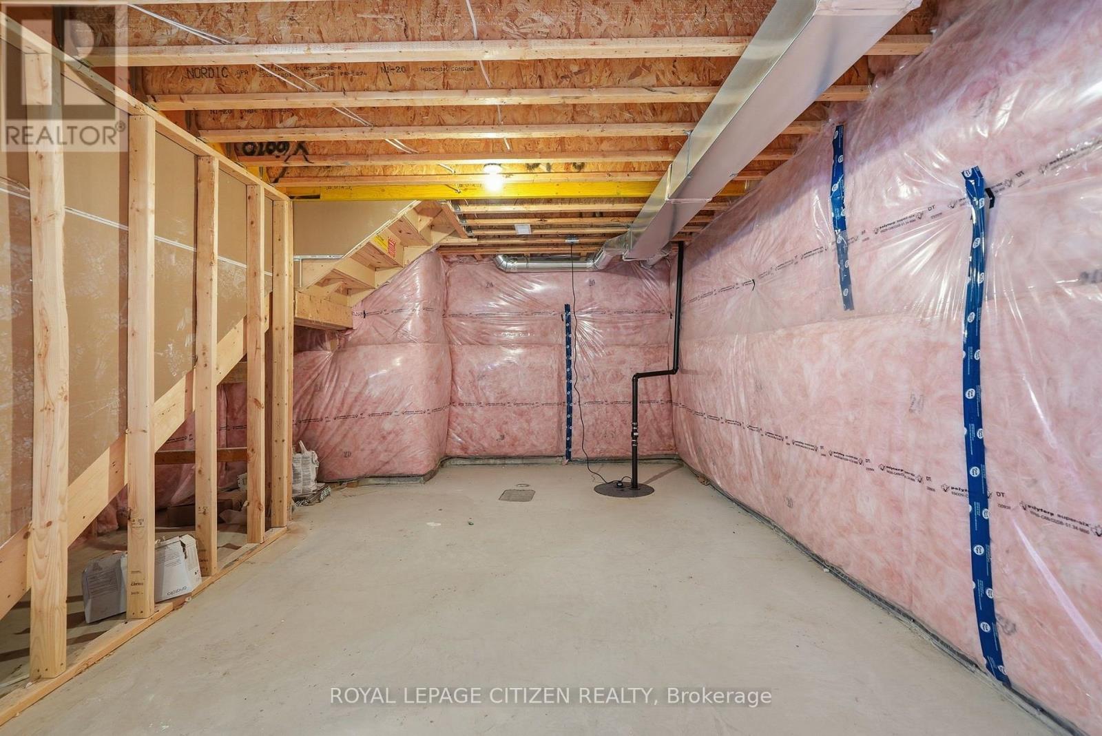 18 MCKAY AVENUE - Image 48