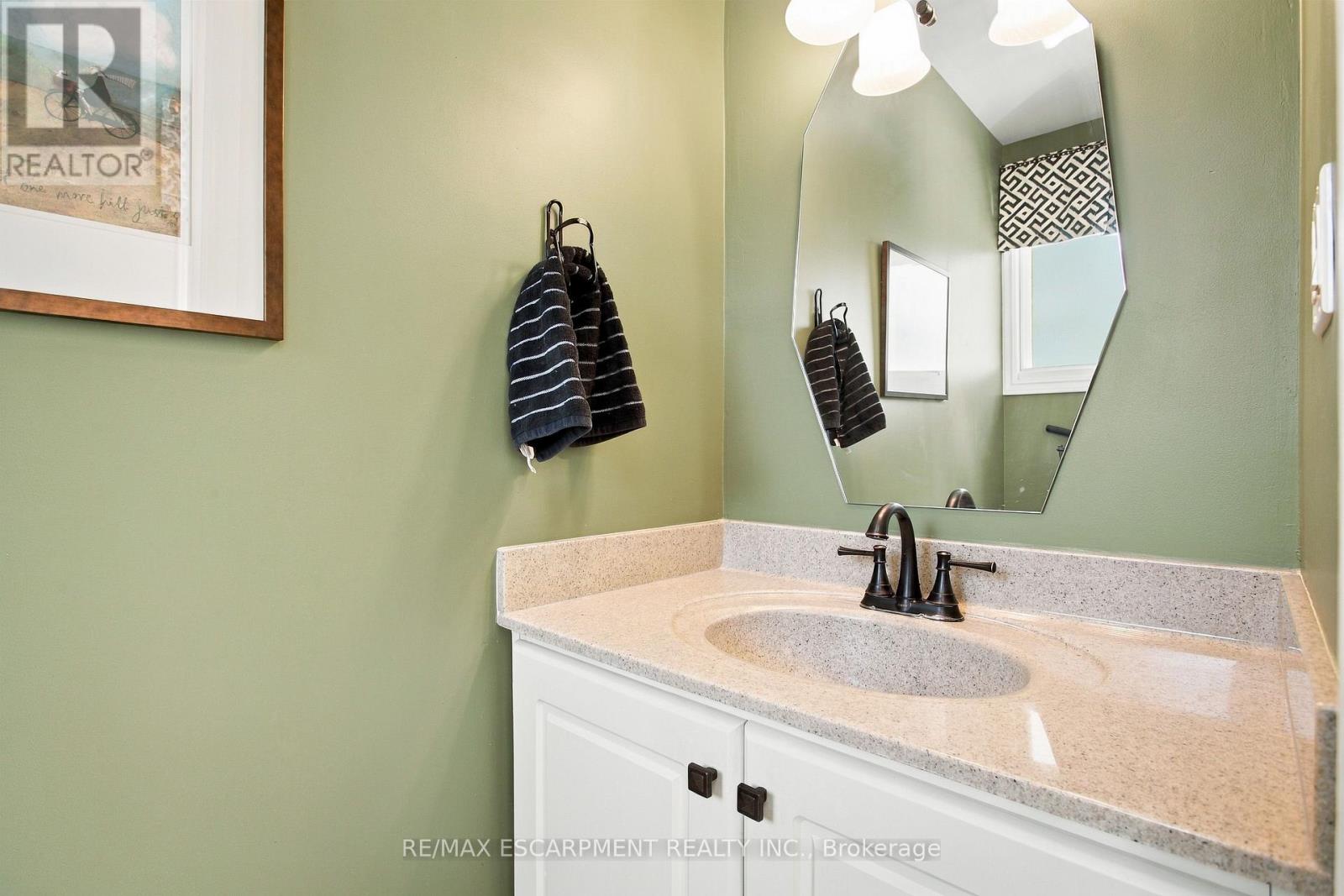 23 CULLUM DRIVE - 21