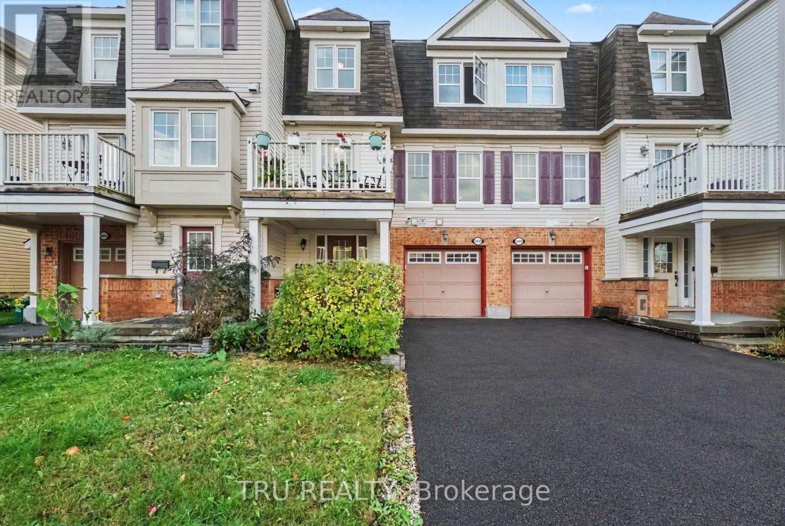 2650 BAYNES SOUND WAY - 1