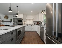 33456 Clayburn Road, Abbotsford, BC V2S7T8 Photo 11