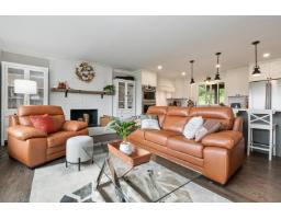33456 Clayburn Road, Abbotsford, BC V2S7T8 Photo 8