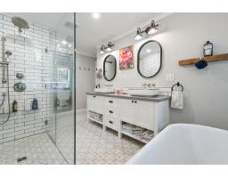 33456 Clayburn Road, Abbotsford, BC V2S7T8 Photo 23