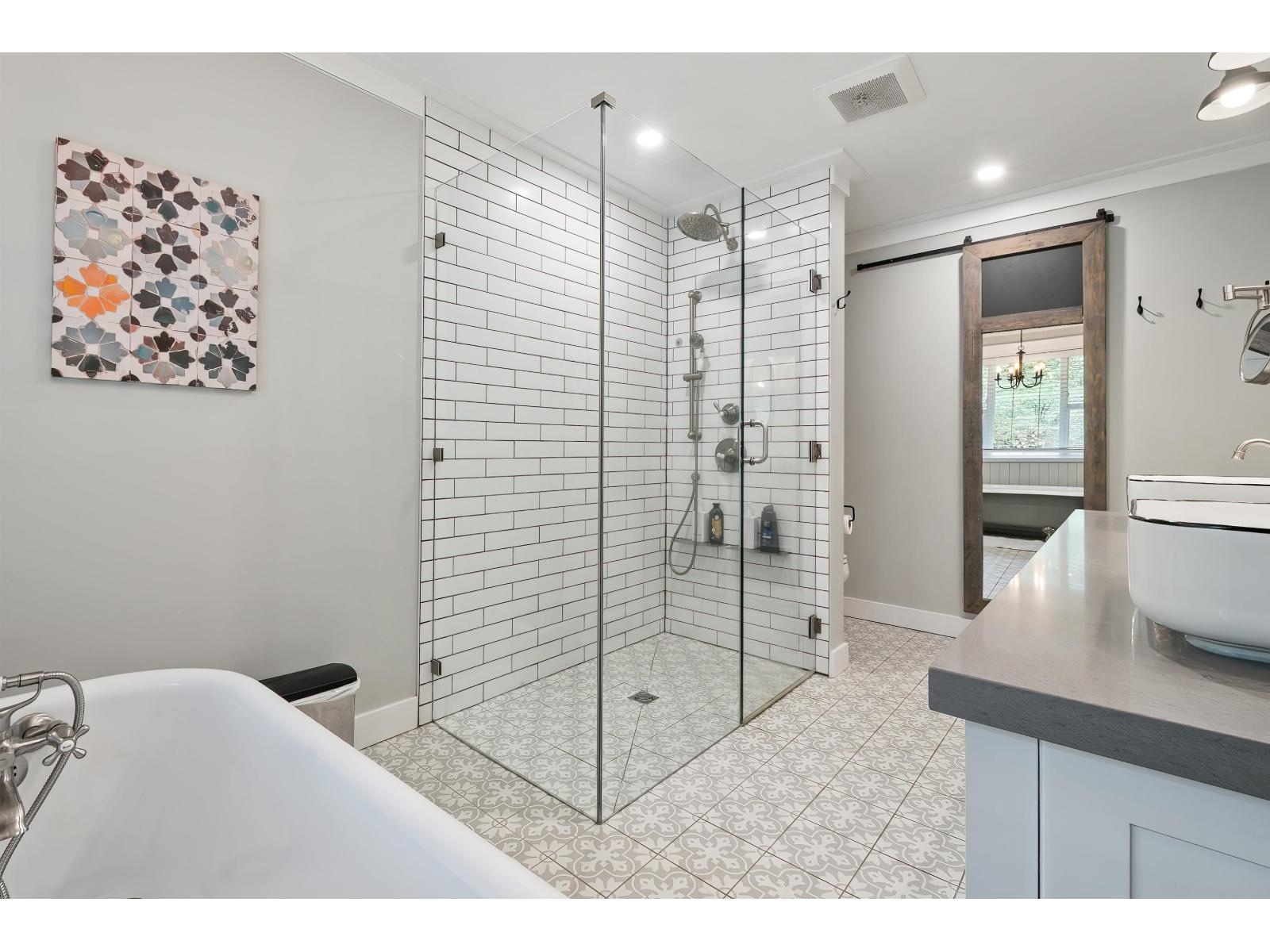 Photo of 33456 CLAYBURN ROAD 24