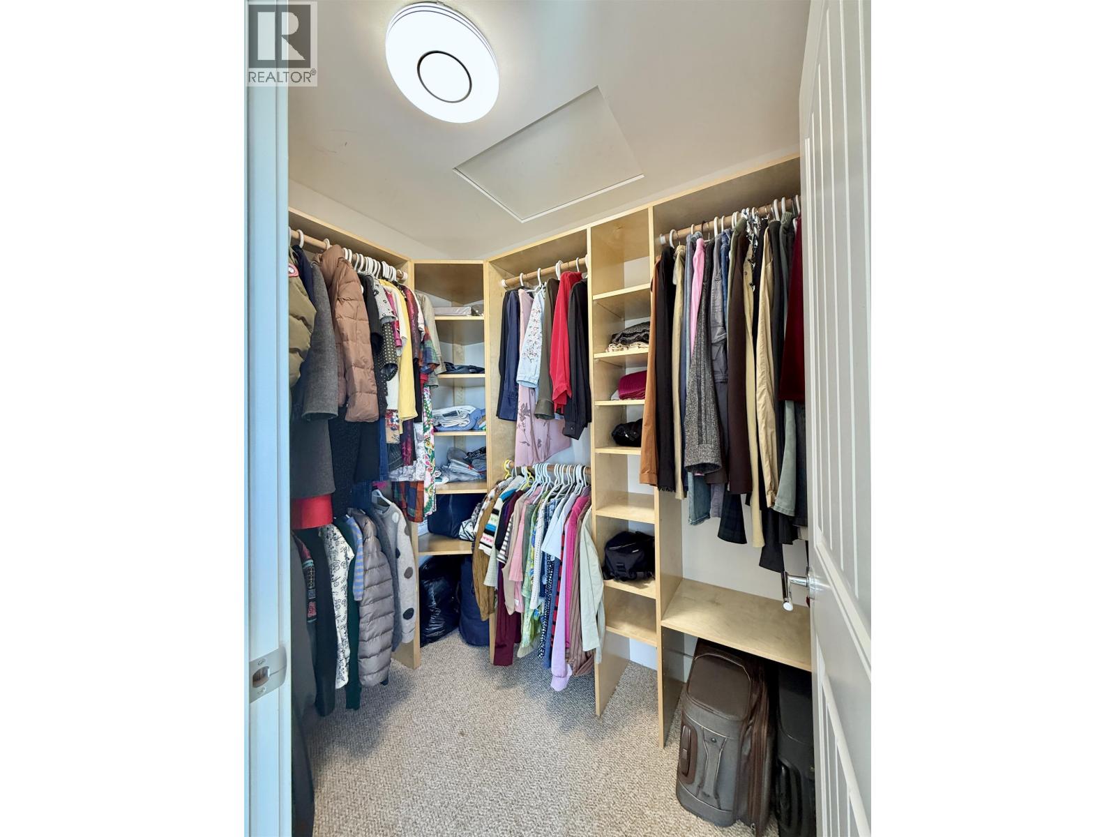 496 SPYGLASS PLACE, Gibsons - Image 1